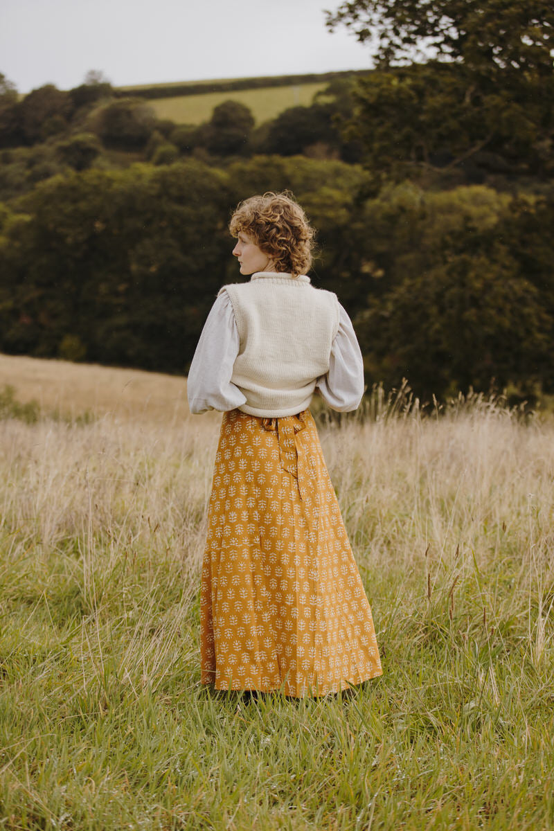 NEW IN • Fisherwoman's Vest - Milk