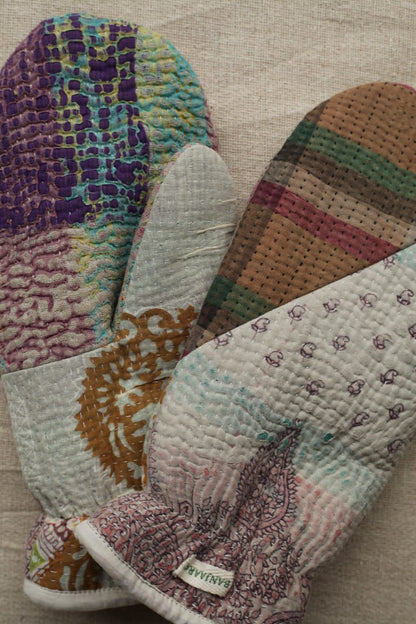 NEW IN • Kantha Mittens