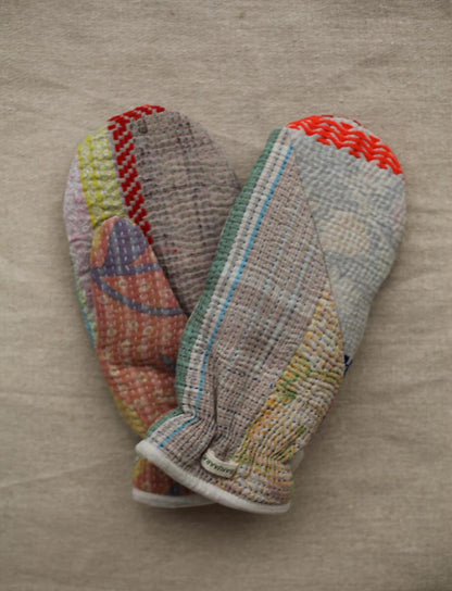 NEW IN • Kantha Mittens