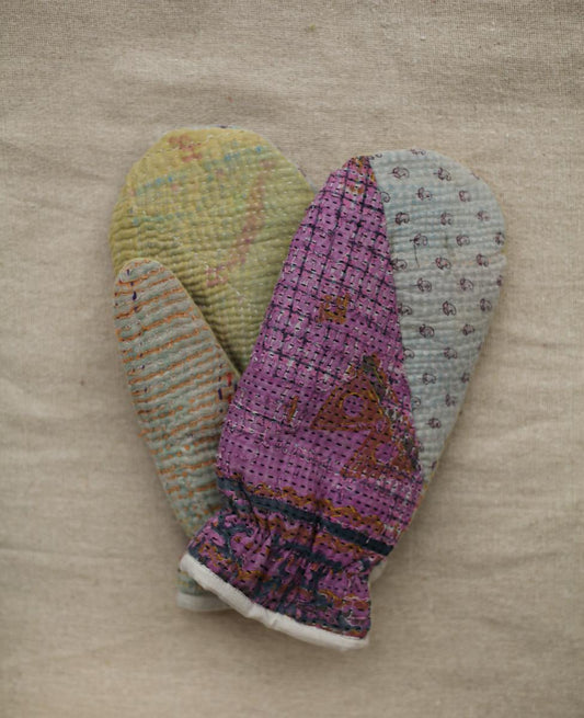 NEW IN • Kantha Mittens