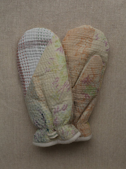 NEW IN • Kantha Mittens