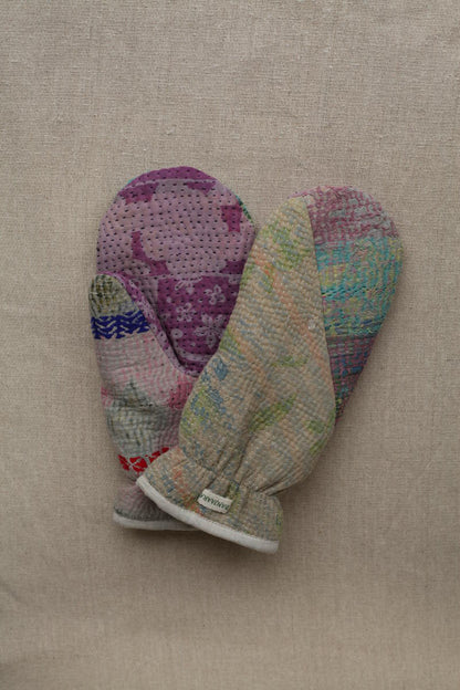 NEW IN • Kantha Mittens